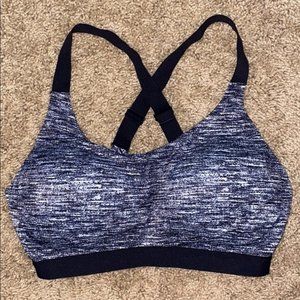 Victoria’s Secret Lightweight Sports Bra
